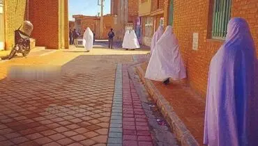 تنها شهر ایران که بانوان چادر سفید بر سر می‌کنند! +عکس
