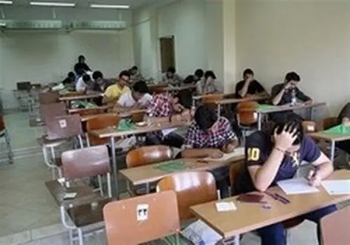 دانش‌آموزان یازدهمی تمام دروس را امتحان نهایی می دهند؟