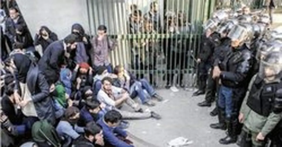 در «اعتراضات دی» روزنامهها چه کردند؟