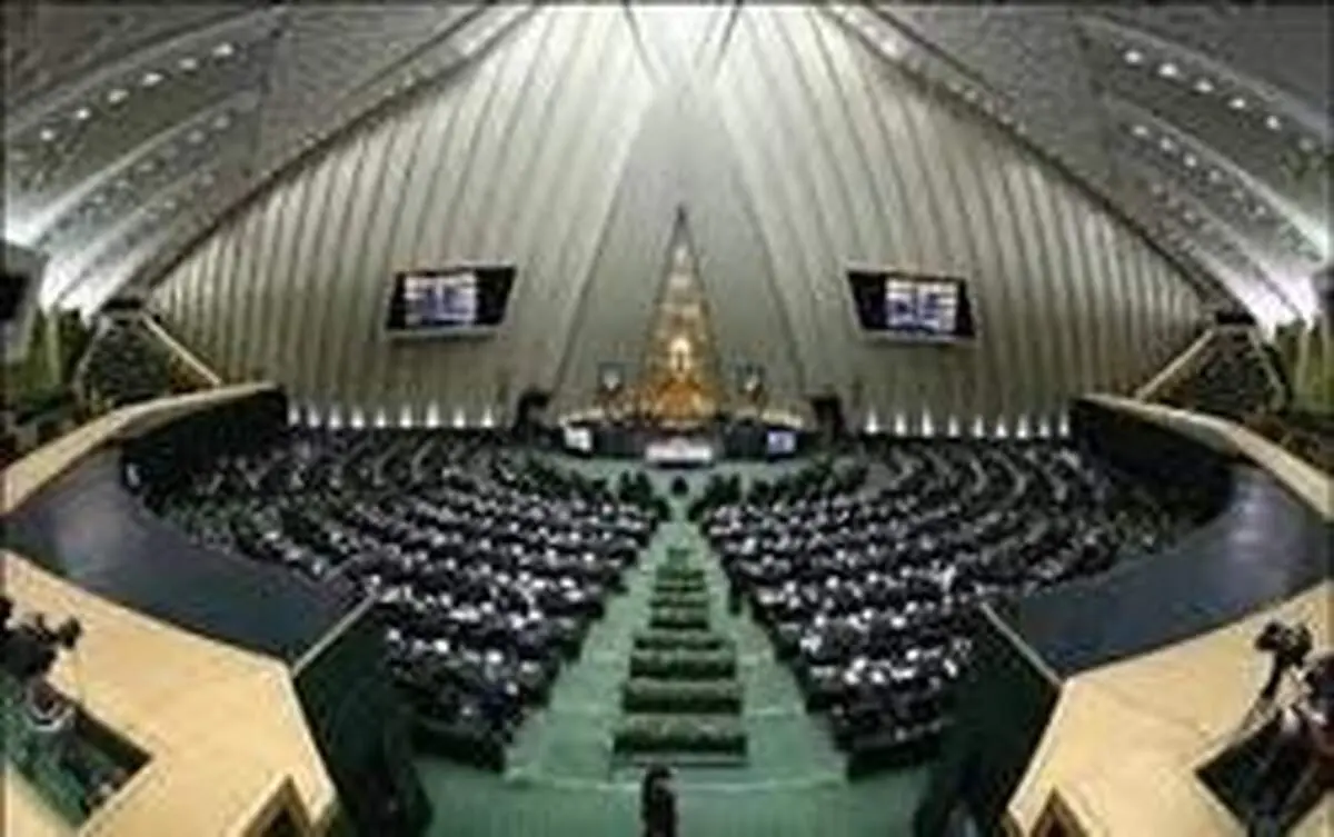 کواکبیان: می‌گویند عده‌ای ضدانقلاب ترمز اتوبوس‌ دانشگاه را بریدند