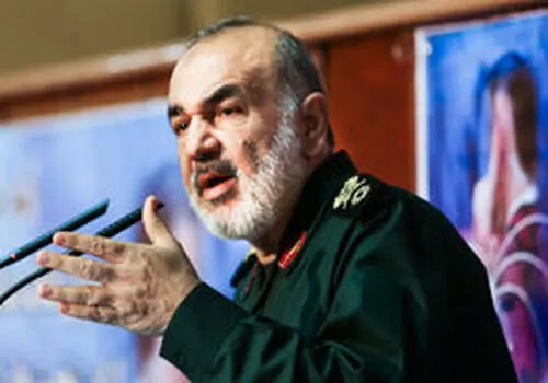 پیام مهم سردار سلامی به فرمانده کل ارتش