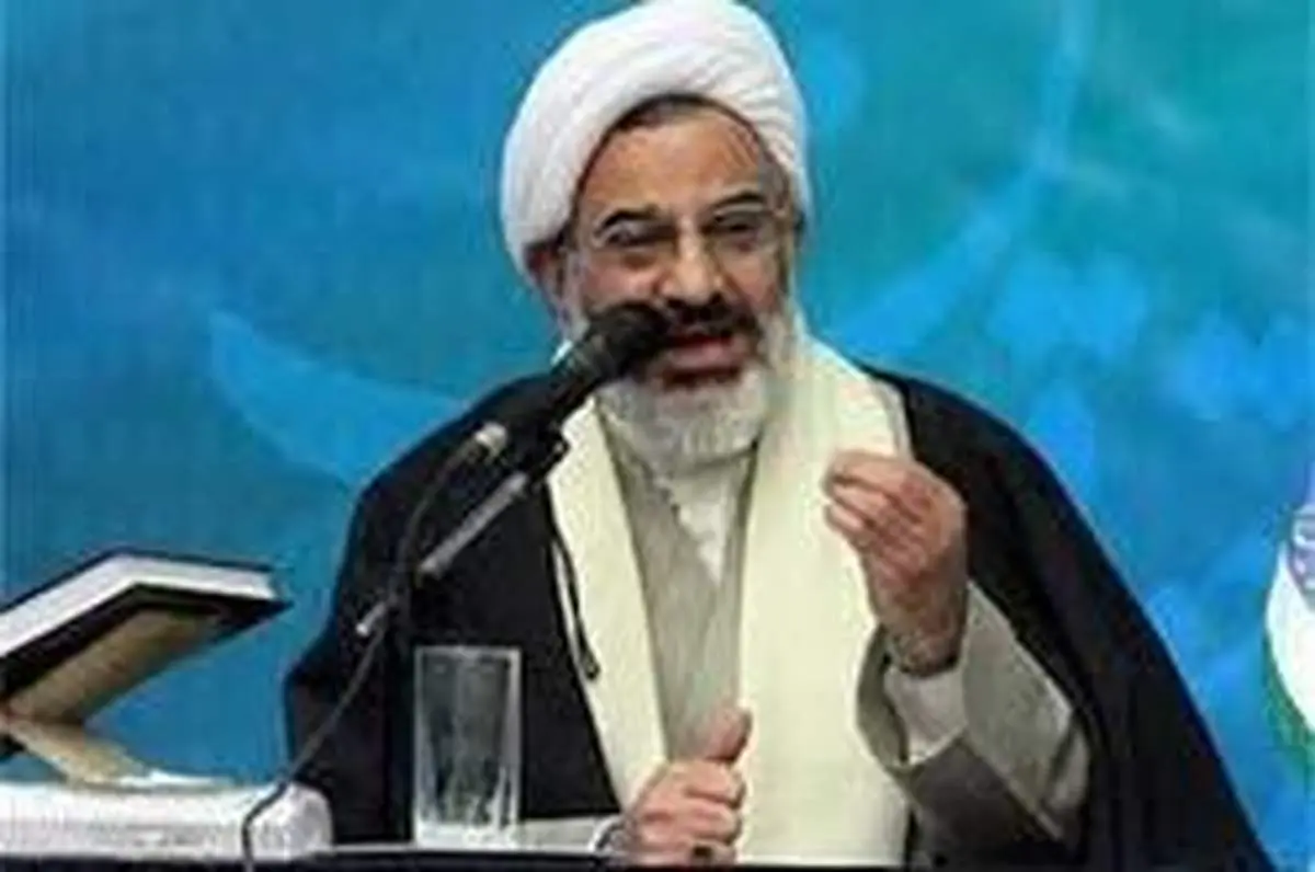 نماینده ولی فقیه در سپاه: ماندگاری انقلاب یک معجزه الهی است
