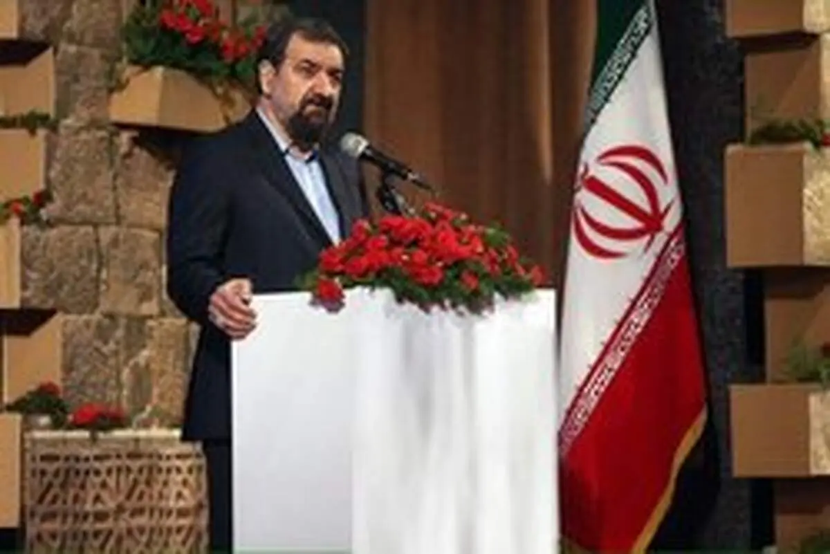 رضایی: دشمن در صدد تضعیف روحیه مقاومت ملت ایران است
