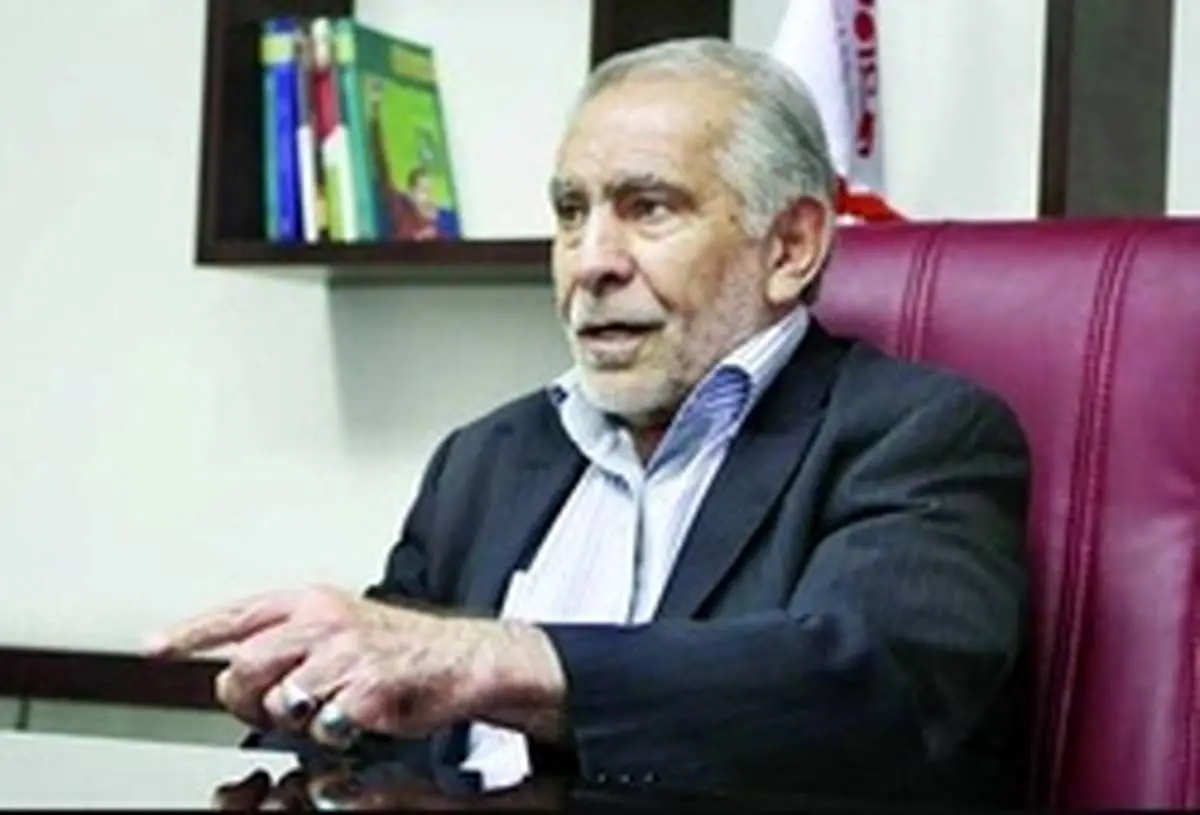 عیادت لاریجانی و جمعی از نمایندگان از ناطق نوری