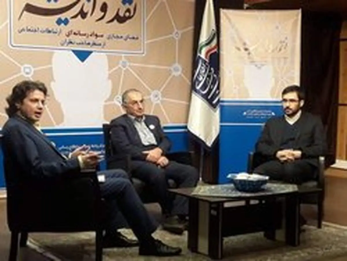 زیباکلام: از فضای مجازی می‌ترسم