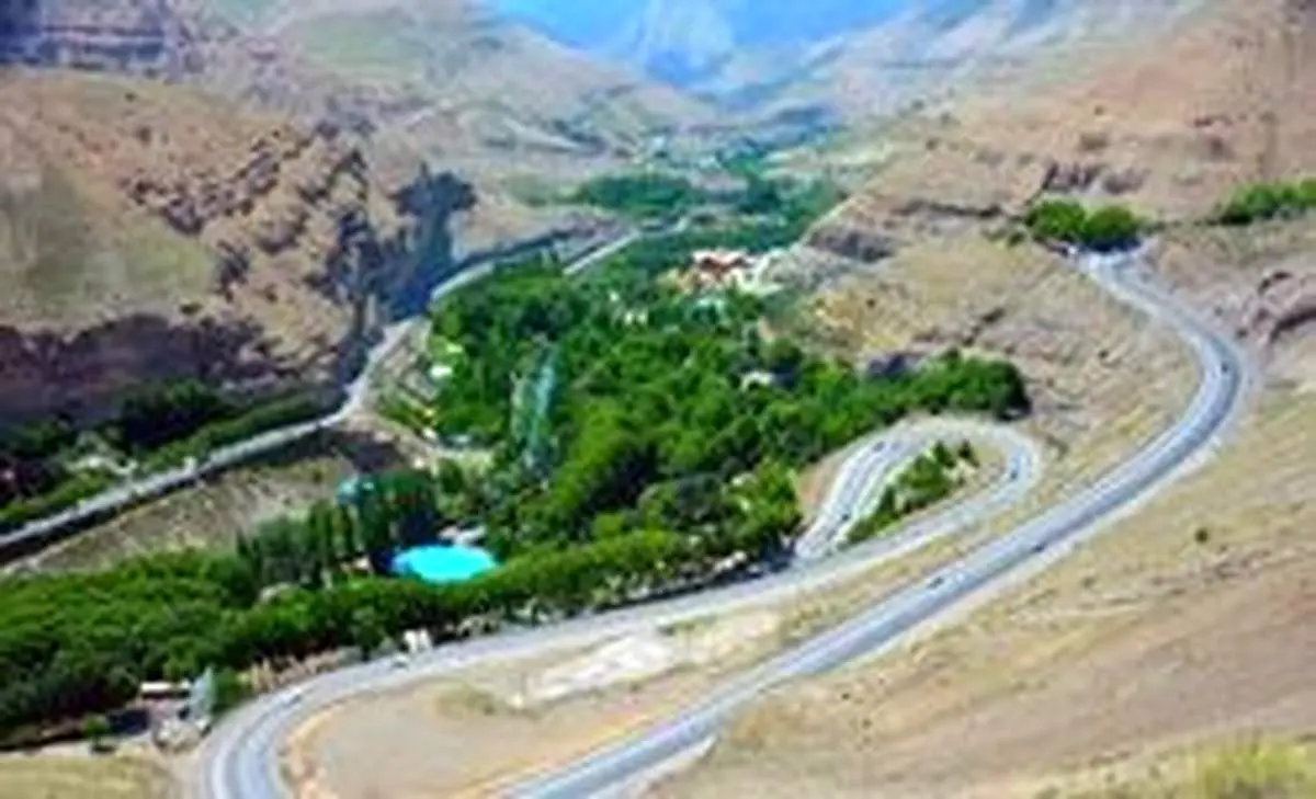 جاده چالوس یخ می‌زند