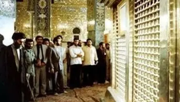 رهبر انقلاب در حرم حضرت زینب(س)+عکس