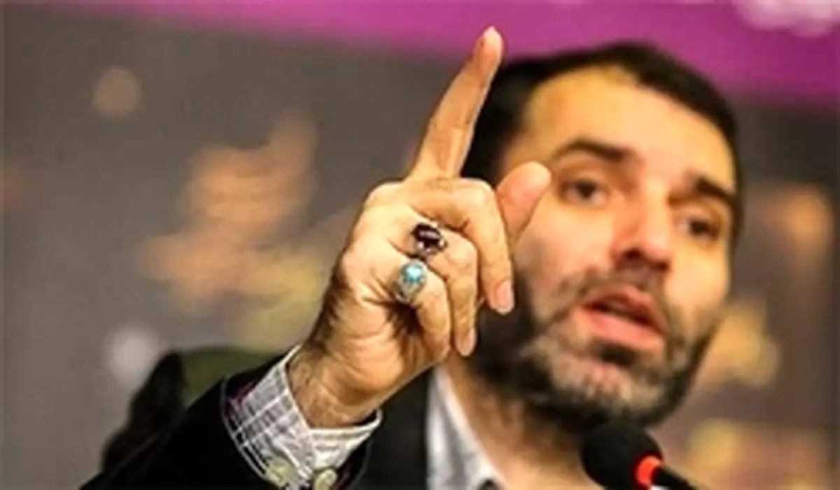 دهنمکی: تا ابد میگویم نباید به یمن ۵ گل میزدیم!