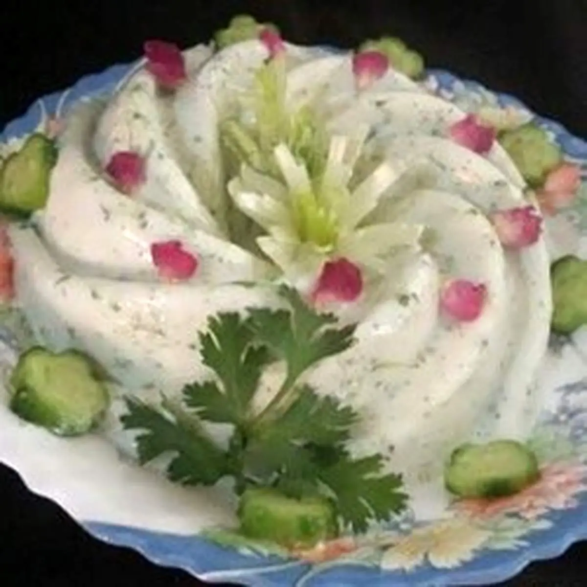 ماست قالبی، یک ایده عالی برای پذیرایی از مهمان‌ها