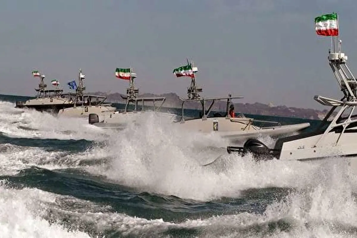 درخواست چندباره ترامپ از تیم امنیت ملی برای طرح غرق کردن قایق‌های تندروی ایرانی