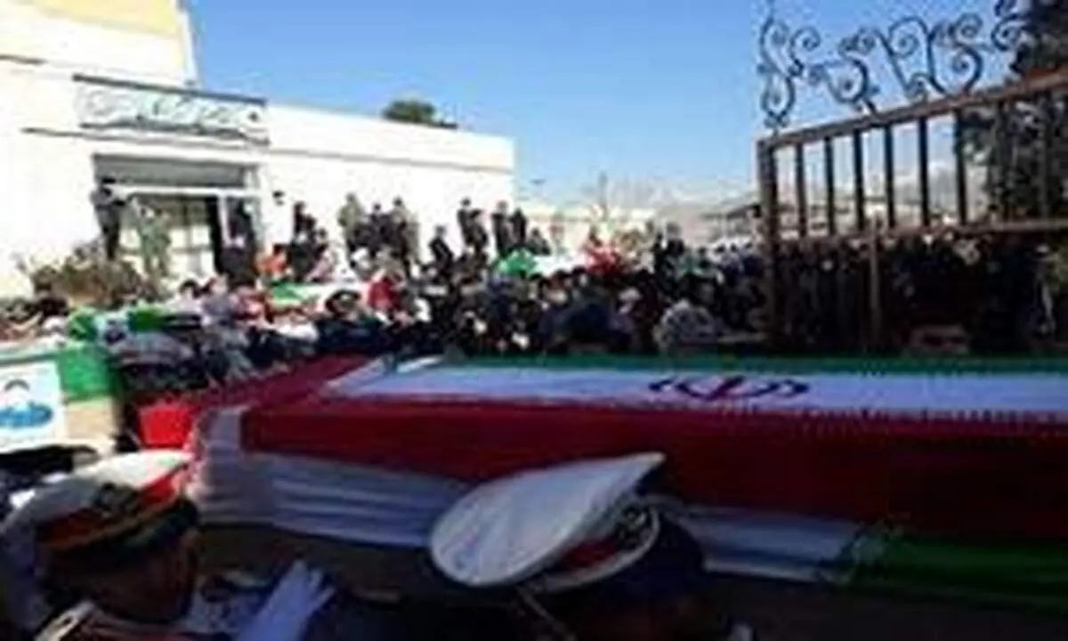 مراسم تشییع پیکر جان‌باختگان بوئینگ ۷۰۷ برگزار شد