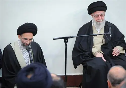 رهبر انقلاب: تبریک به ملت ایران/ رژیم صهیونی در زیر ضربات جمهوری اسلامی تقریباً لِه شد

