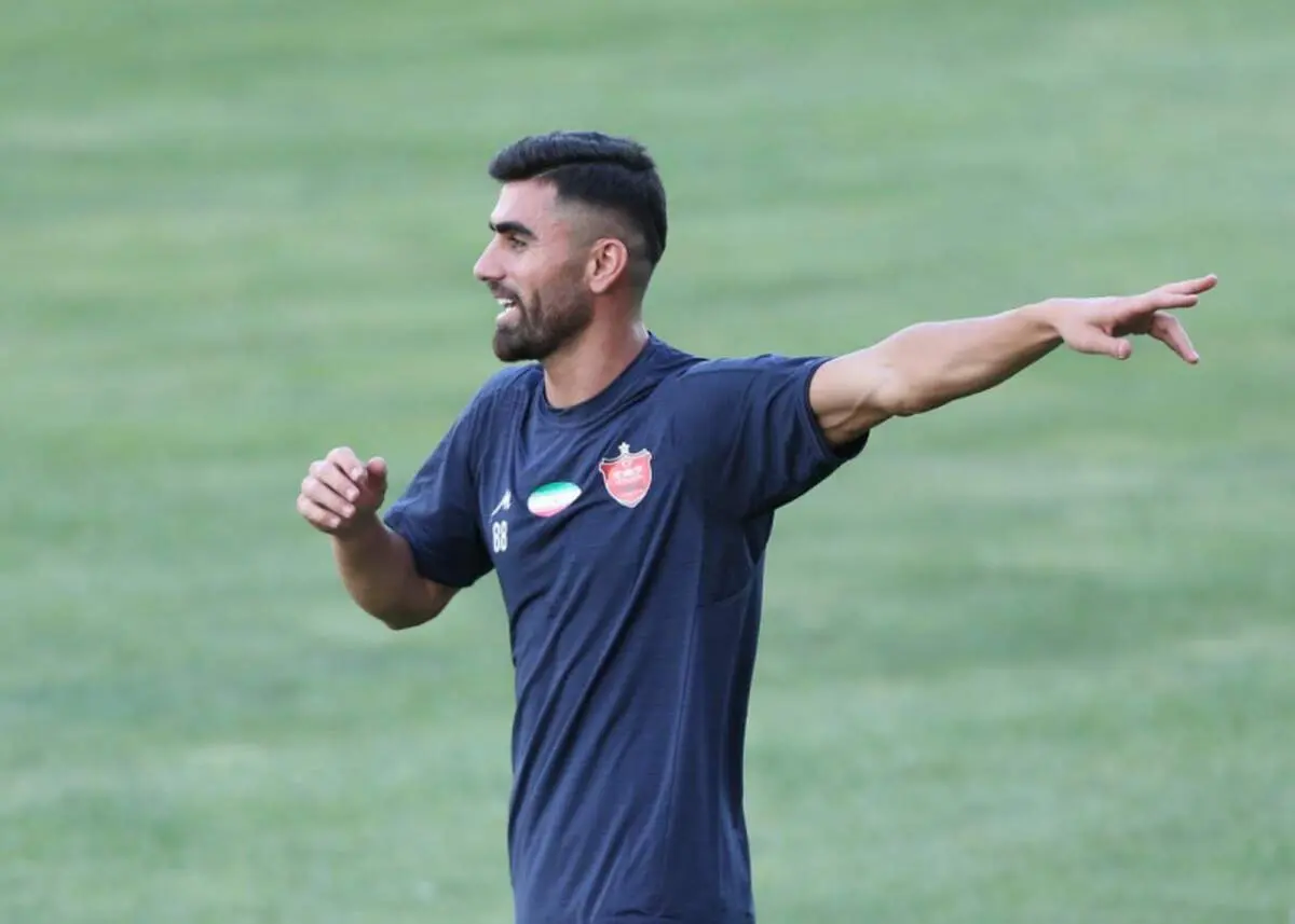 واکنش سینا اسدبیگی به شایعه بازگشتش به پرسپولیس
