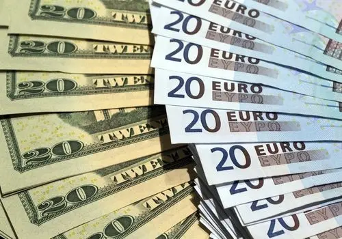 دلار و یورو امروز در چه رنج قیمتی معامله میشوند؟