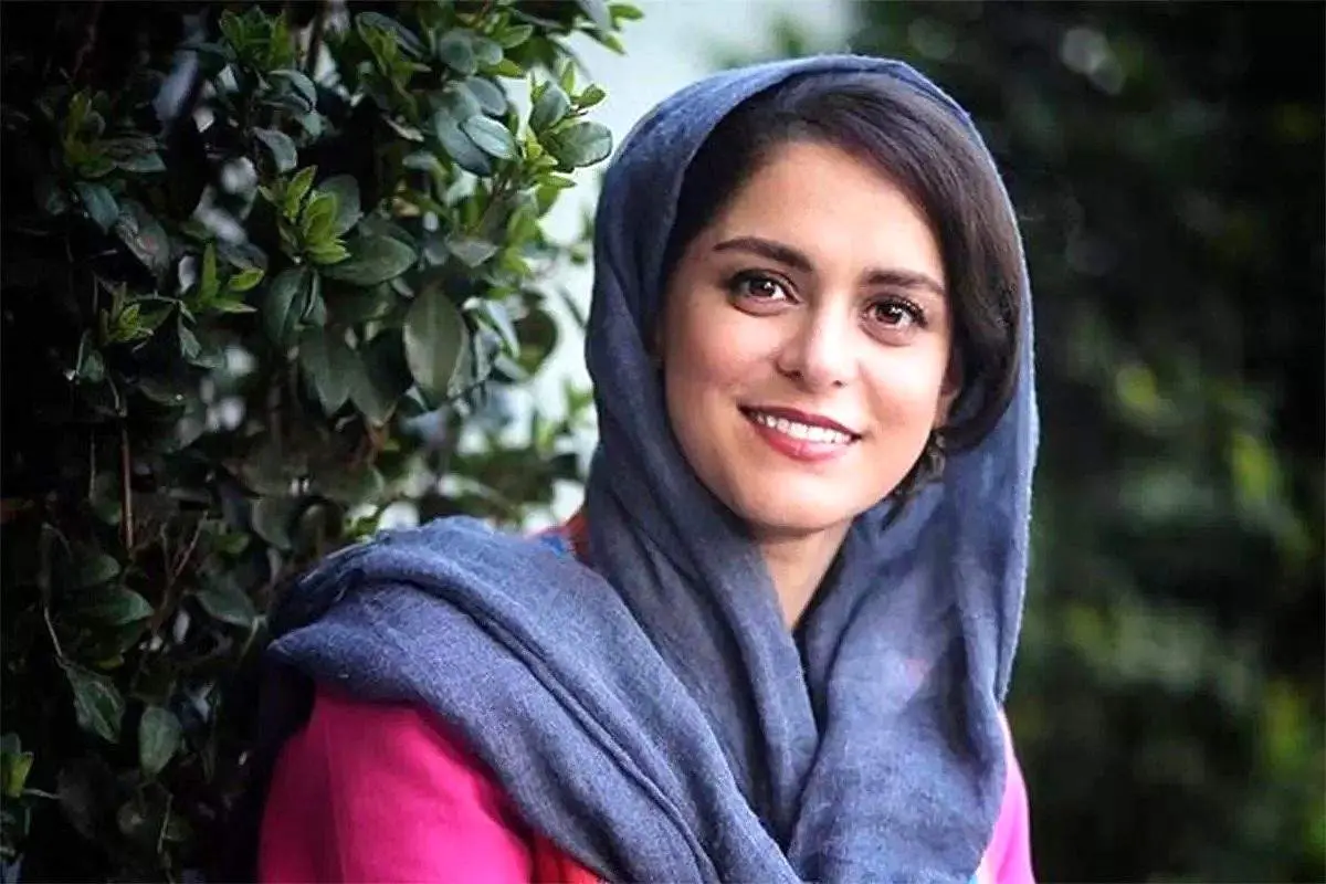 استایل متفاوت غزل شاکری، از «شهرزاد» تا حاشیه‌های لباس «بیمارستانی»