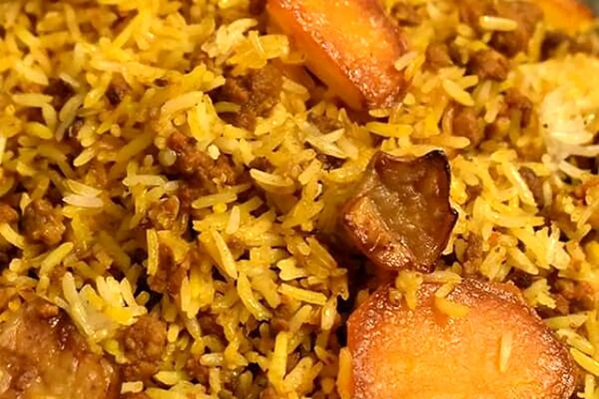 طرز تهیه بادمجان پلو مجلسی