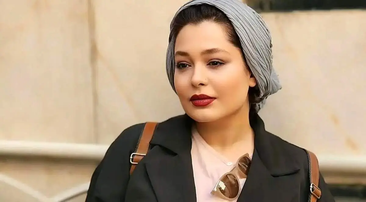 سانیا سالاری مشکی پوش شد/عکس