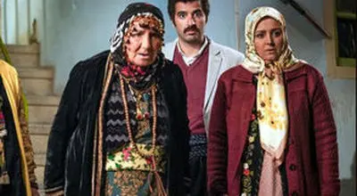 استایل دوست‌داشتنی مه‌لقا خانمِ سریال نون خ در یک مراسم