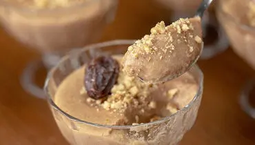 ۳ نوع دسر خرما با ژلاتین، گردو و شیر برای ماه رمضان
