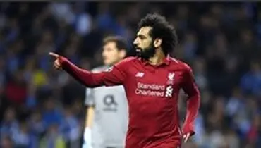 صلاح با تیشترت جالب در آنفیلد آفتابی شد +عکس