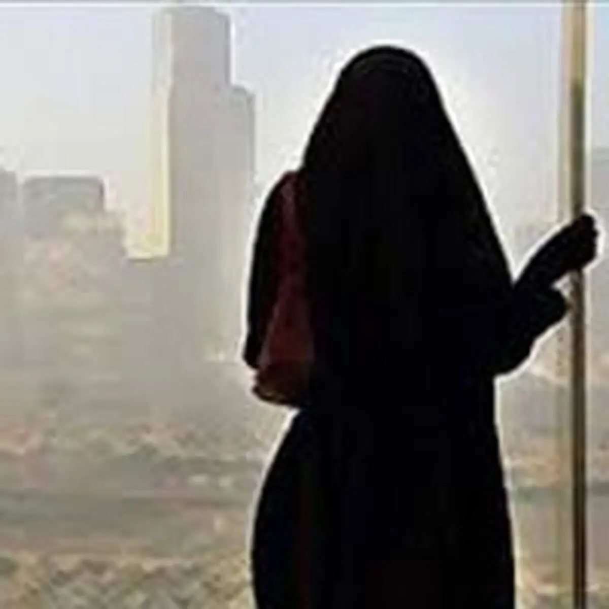 بررسی سفر زن بدون اجازه شوهر