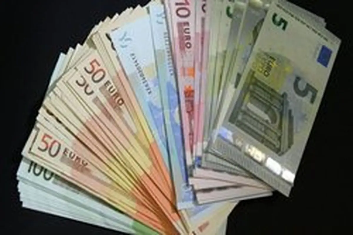 دو فروشنده یورو‌های جعلی دستگیر شدند