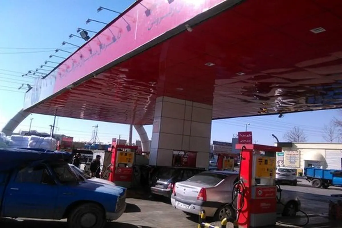 رئیس اتحادیه جایگاه‌داران سوخت: به شایعات درباره قیمت بنزین توجه نکنید