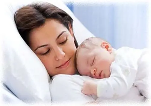 راهکارهای پیشگیری از استفراغ نوزاد بعد از شیرخوردن
