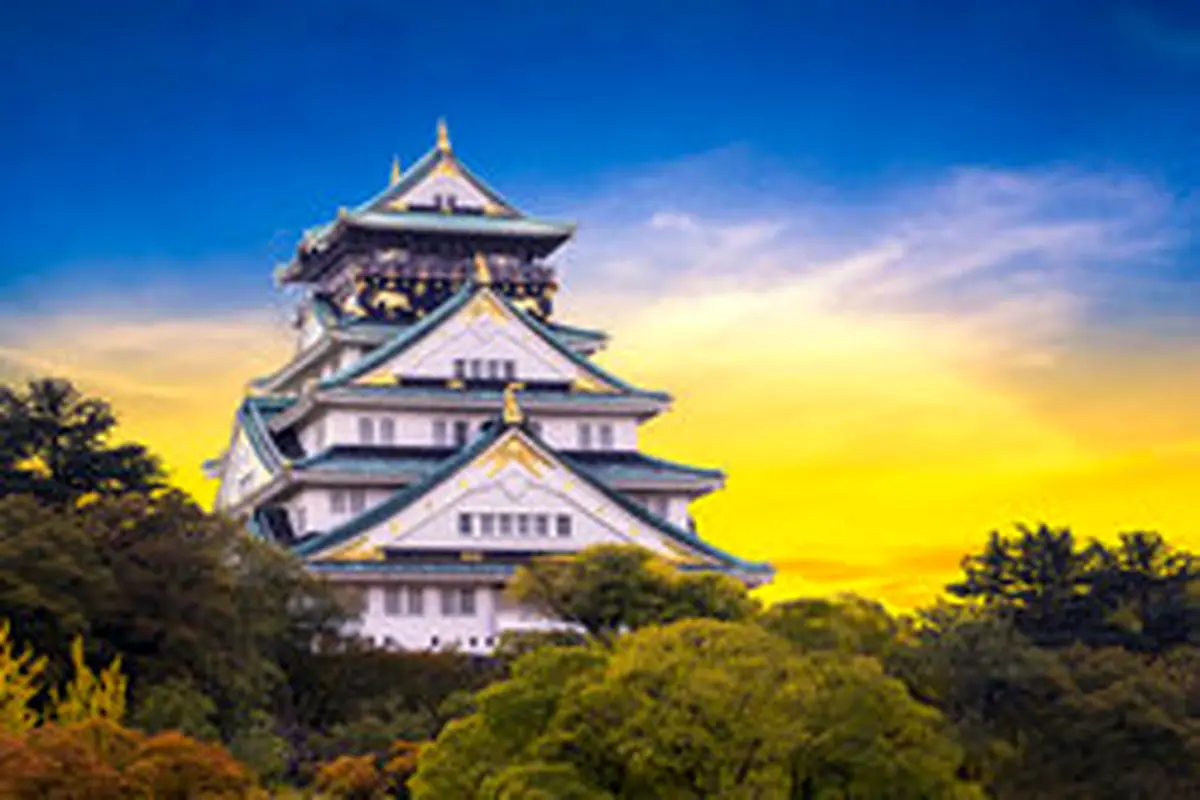 معرفی قلعه زیبا و با شکوه اوزاکا در ژاپن