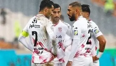 ورود و خروج بازیکن از تراکتور ممنوع شد!