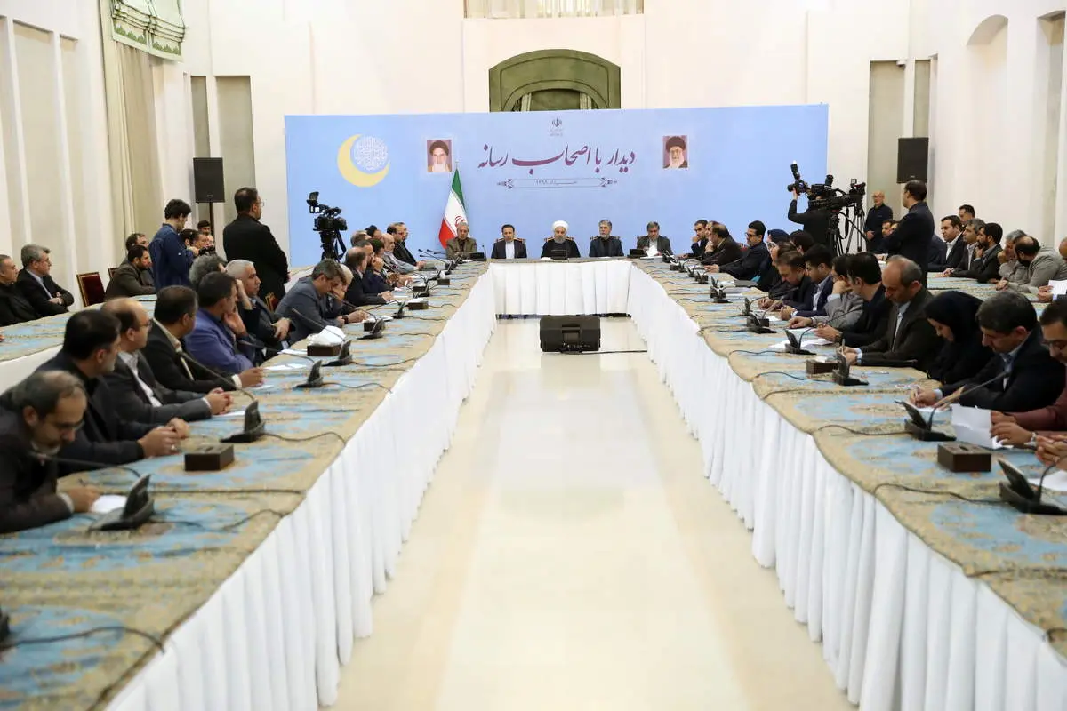 روحانی: قطعاً پیروز میدان مبارزه با آمریکا هستیم