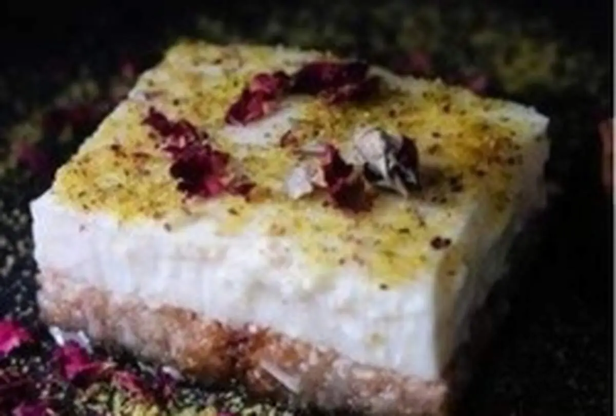 دسر فرنی و نان تست، مناسب سفره‌های افطار