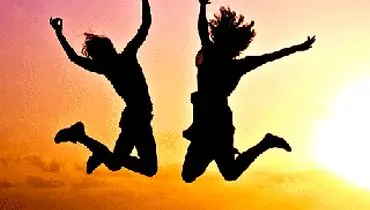 چرا آن‌هایی که دیرتر ازدواج می‌کنند شادترند؟
