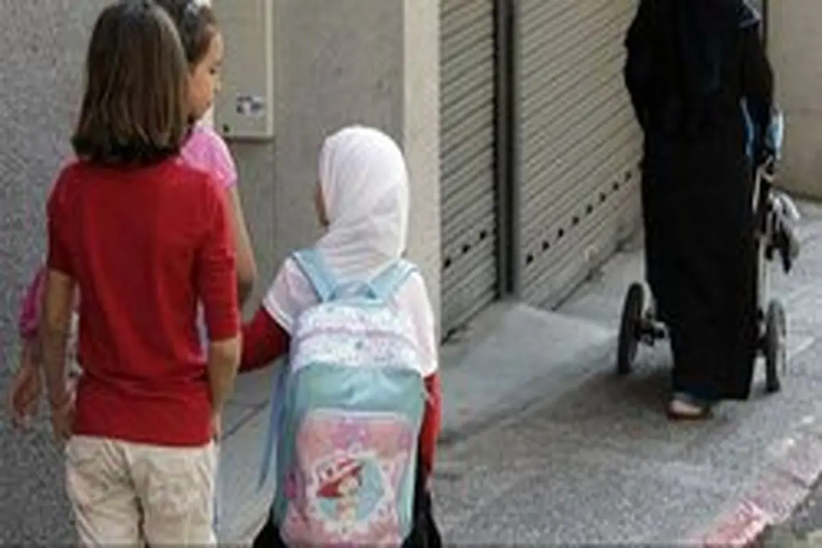 با رای پارلمان، حجاب در دبستان‌های اتریش ممنوع شد