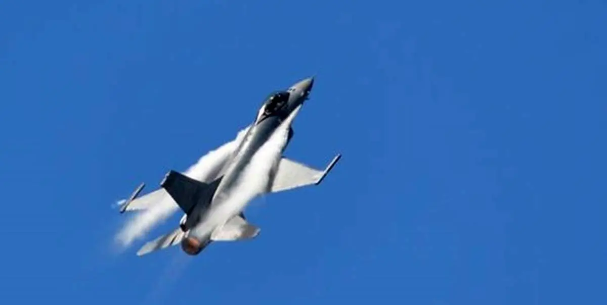 جنگنده اف۱۶ آمریکا سقوط کرد