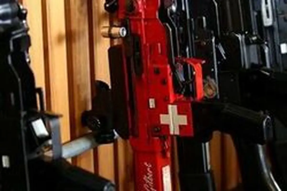 حمل اسلحه در سوئیس ممنوع می‌شود