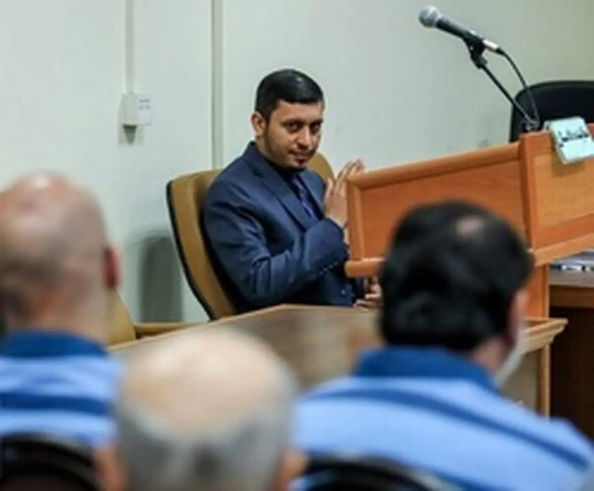 نماینده دادستان خطاب به رضوی: شما متهم خرد نیستید