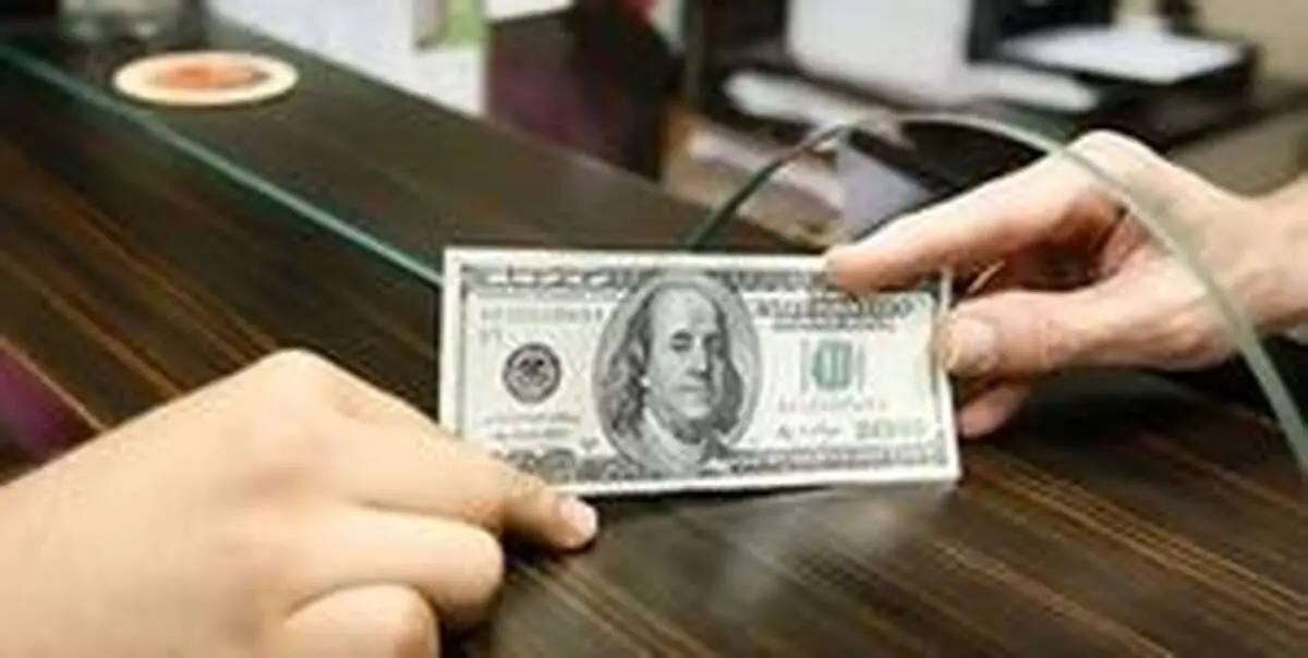 نرخ دلار به مرز ۱۳ هزار تومان نزدیک شد