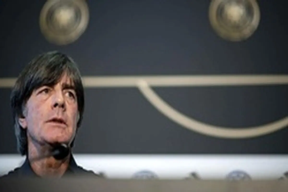 سرمربی تیم ملی آلمان در بیمارستان بستری شد