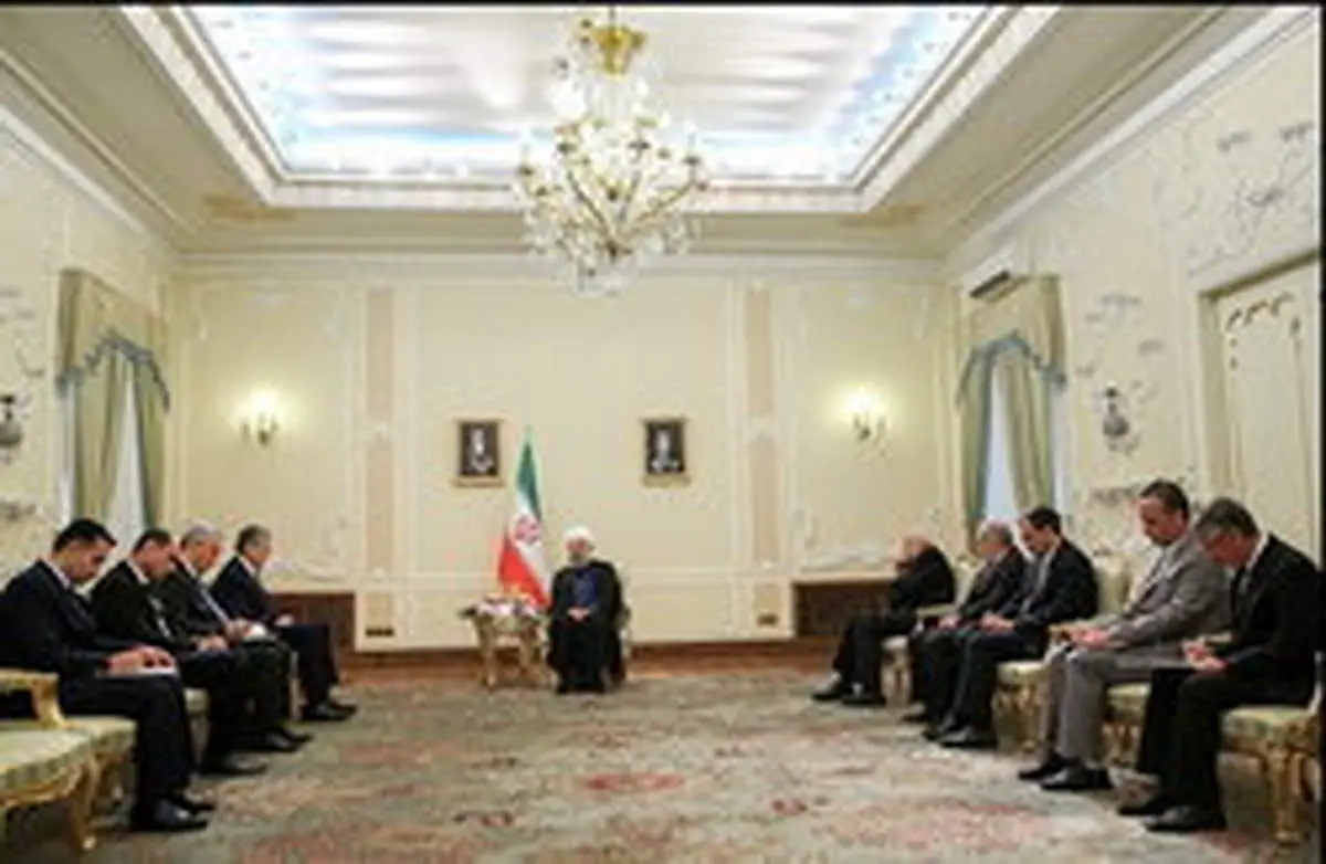 روحانی: مناسبات تهران-دوشنبه بیش از پیش گسترش یابد