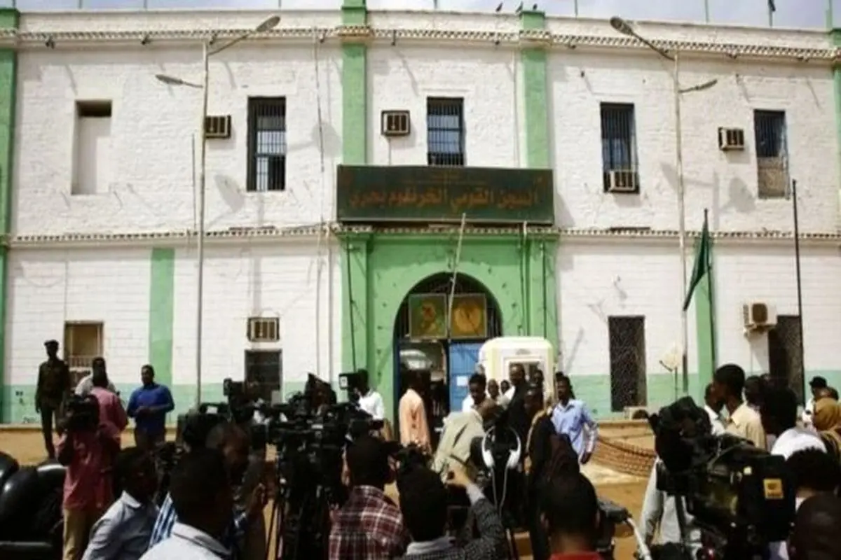 پلیس سودان از تلاش برای فراری دادن شخصیت‌های نظام سابق خبر داد