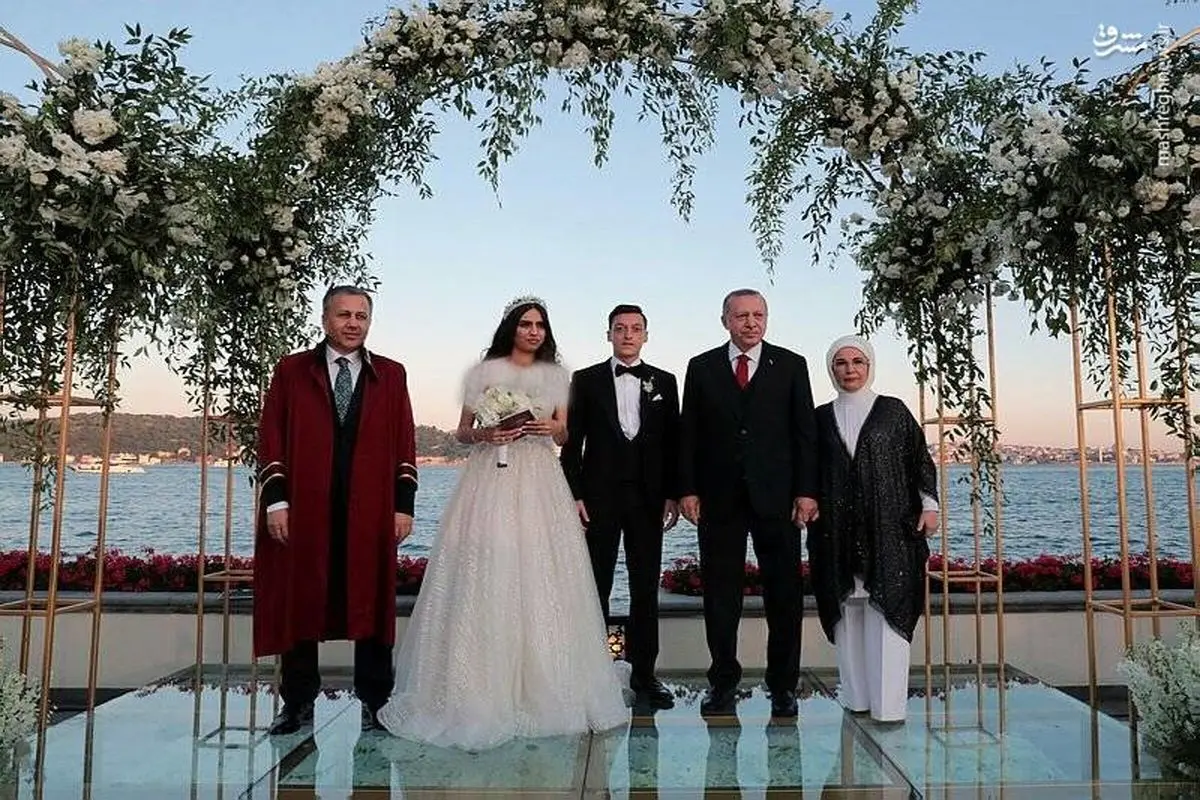 حضور رئیس جمهور در عروسی فوتبالیست سرشناس +عکس