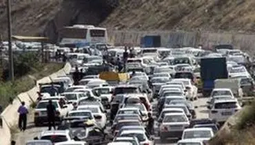 ترافیک جاده کرج - چالوس سنگین است