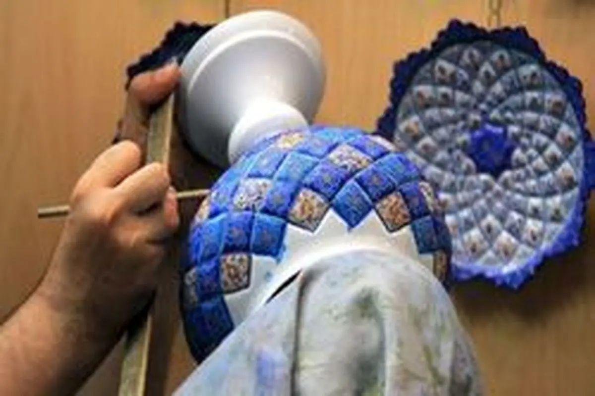 ۴۰ هزار هنرمند صنایع دستی اصفهان در چهار سال گذشته شناسنامه دار شدند