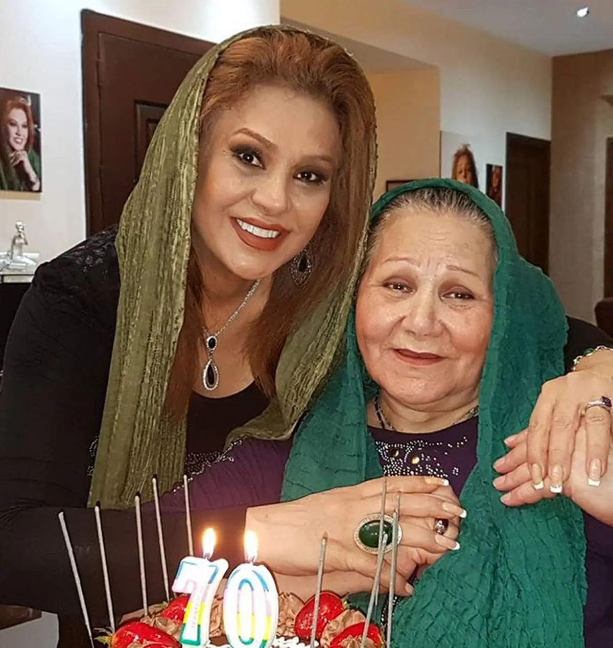 جشن تولد هفتادسالگی مادر نسرین مقانلو