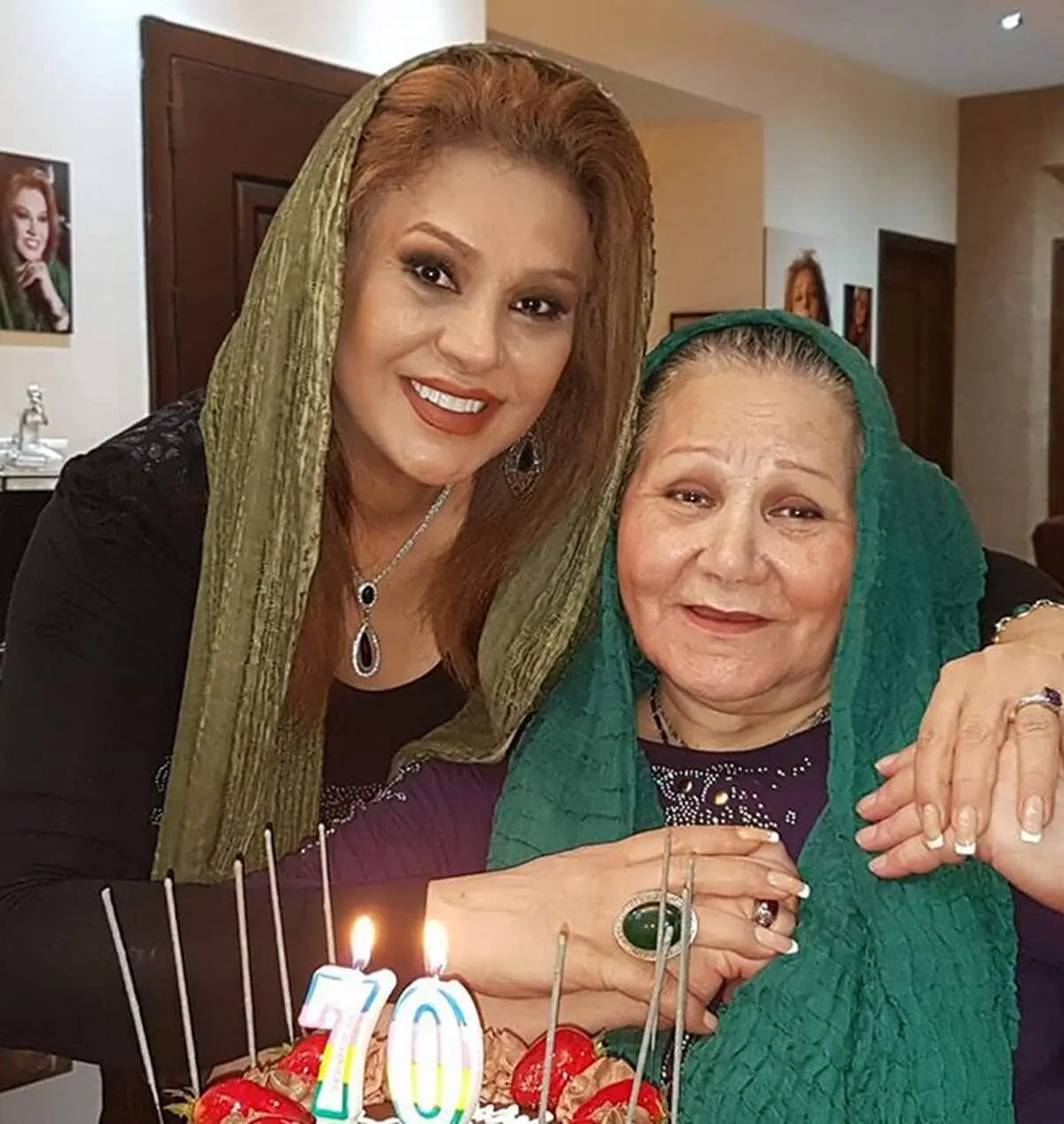 جشن تولد هفتادسالگی مادر نسرین مقانلو