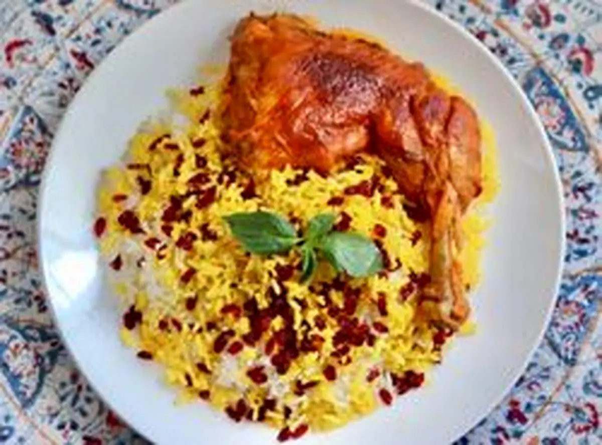 ویدیو|زرشک پلو با مرغ مجلسی