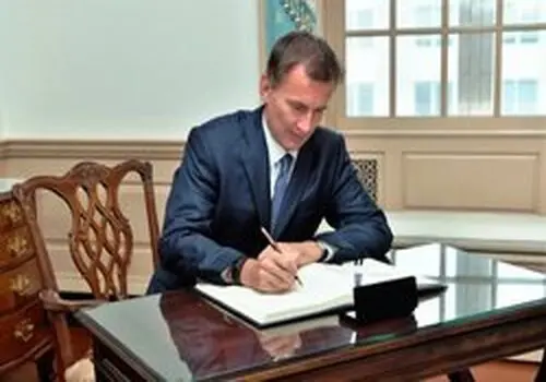 موج تازه حملات آمریکا به جنوب ایران / سنتکام: به یک نفتکش در راه ایران‌ حمله کردیم / انفجار در نزدیکی بیمارستان کودکان سرطانی اهواز/ صدای انفجار در اطراف تهران