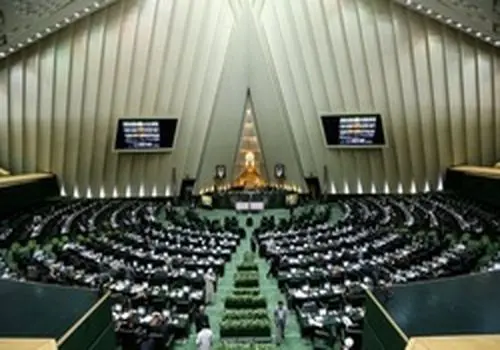 بازنشستگان در تنگنای معیشت؛ وقتی حقوق ۱۶ میلیونی زیر خط فقر است