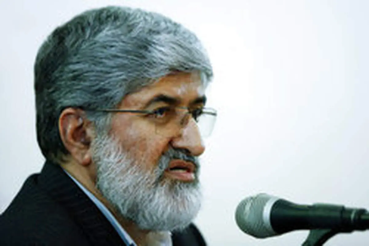 واکنش علی مطهری به لغو پوشیدن اجباری چادر در دادگاه‌ها